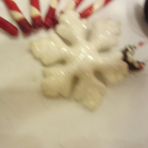 VTG 60'S SET OF PLASTIC ORNAMENTS, MIXED SET - Picture 4 of 6